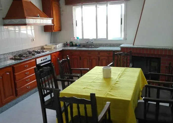 Casa Cachafeiro דירה *